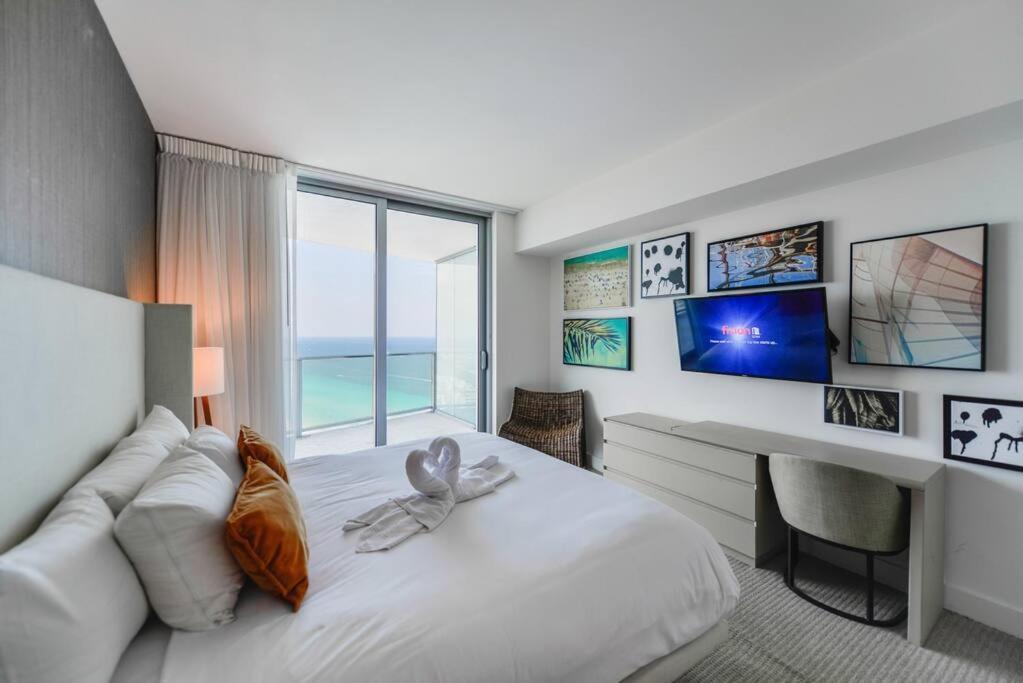 Spectacular Sunset Views Over The Ocean At Hollywood Eksteriør bilde