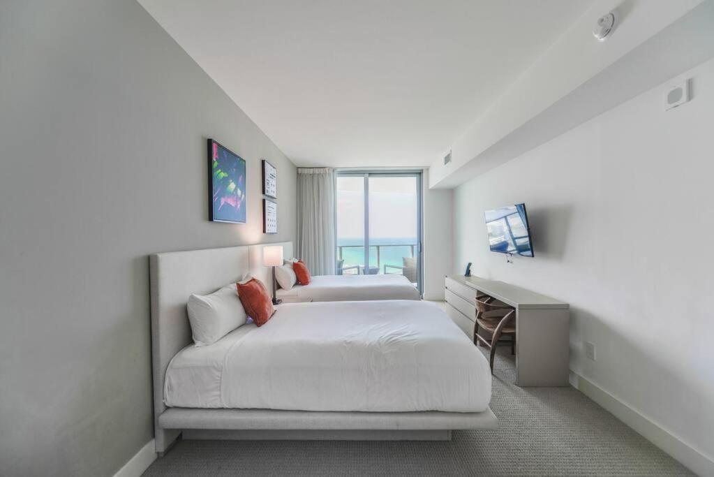 Spectacular Sunset Views Over The Ocean At Hollywood Eksteriør bilde