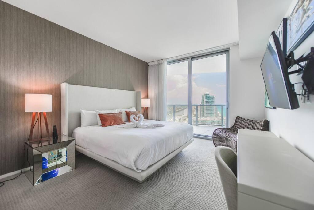 Spectacular Sunset Views Over The Ocean At Hollywood Eksteriør bilde